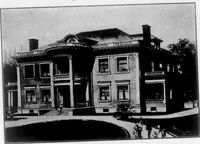 An illustration from The Architect (1905)