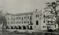 An illustration from Architect and engineer (1905)