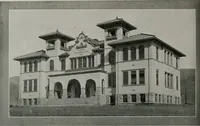 An illustration from The Architect & engineer of California and the Pacific Coast (1905)