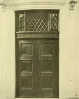 An illustration from Architectural bronze and iron. -- (1913)