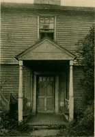 An illustration from An architectural monograph on the seventeenth century Connecticut house (1919)