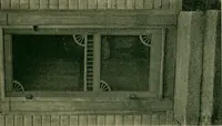 An illustration from An architectural monograph devoted to a comparative study of a group of early American doorways, (1921)