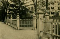 Picture 8 of 21 from An architectural monograph on fences and fence posts of colonial times, (1922), leaf 7