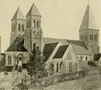 An illustration from Medieval architecture, its origins and development, with lists of monuments and bibliographies (1909)