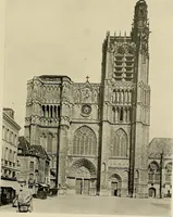 An illustration from Medieval architecture, its origins and development, with lists of monuments and bibliographies (1909)