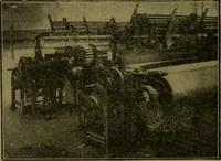 An illustration from Ausführliches Handbuch der Weberei. Ein Lehr- und Hilfsbuch für Fabrikanten, Weber und Webschüler (1909)