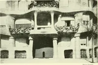 Picture 75 of 153 from Barcelone et les grands sanctuaires catalans (1913), leaf 79