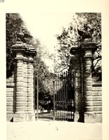 An illustration from Baroque architecture and sculpture in Italy (1912)