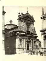 An illustration from Baroque architecture and sculpture in Italy (1912)