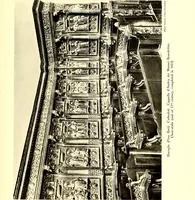 An illustration from Baroque architecture and sculpture in Italy (1912)