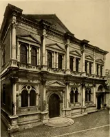 Picture 136 of 468 from Baukunst und dekorative plastik der frührenaissance in Italien (1920), leaf 121