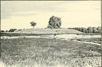 An illustration from The beginnings of Buddhist art, and other essays in Indian and Central-Asian archæology (1917)