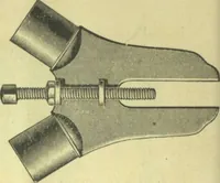 An illustration from Bicycle accessories : 1900 [catalogue (1900)