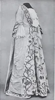 An illustration from A book of old embroidery (1921)