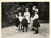 An illustration from Breton singing games (1910)