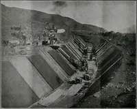 An illustration from Building & engineering news (1914)