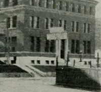 Picture 124 of 177 from Building & engineering news (1914), leaf 720