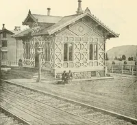 Picture 267 of 432 from Buildings and structures of American railroads. A reference book for railroad managers, superintendents, master mechanics, engineers, architects, and students (1893), leaf 307