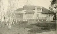 An illustration from Bungalows; their design, construction and furnishing, with suggestions also for camps, summer homes and cottages of similar character (1911)