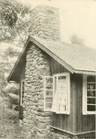 An illustration from Bungalows; their design, construction and furnishing, with suggestions also for camps, summer homes and cottages of similar character (1911)