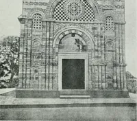An illustration from Byzantine and Romanesque architecture (1920)