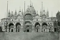 An illustration from Byzantine and Romanesque architecture (1920)