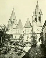 Picture 39 of 180 from Byzantine and Romanesque architecture (1913), leaf 92