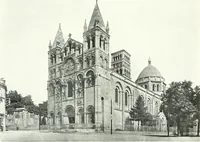 An illustration from Byzantine and Romanesque architecture (1913)