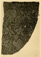 An illustration from Catalogue d'étoffes anciennes et modernes décrites (1927)