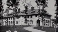 Picture 28 of 234 from Catalogue of the architectural exhibition, Boston Architectural Club and Boston Society of Architects: St. Botolph Club, 2 Newbury Street, from May 22nd to June 3rd, 1899 (1899), leaf 55