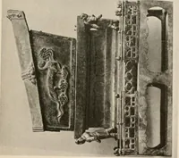 An illustration from Catalogue of an exhibition of early Chinese pottery and sculpture (1916)