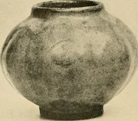 An illustration from Catalogue of an exhibition of early Chinese pottery and sculpture (1916)