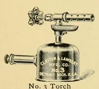 An illustration from Catalogue of paints, oils, varnishes, brushes, artists' materials, plate and window glass, mirrors and beveled plates, painters' and paper hangers' supplies. (1901)
