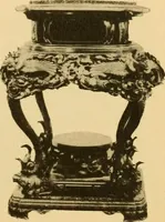 An illustration from Catalogue of room decorations and artistic furniture. (1905)