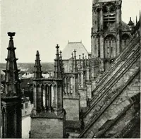 An illustration from Cathedrals and cloisters of the Isle de France (1910)