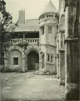 An illustration from Cathedrals and cloisters of the Isle de France (1910)