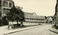 An illustration from Cathedrals and cloisters of the Isle de France : including Bourges, Troyes, Reims and Rouen (1910)