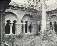 An illustration from Cathedrals and cloisters of the south of France (1906)