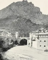 An illustration from Cathedrals and cloisters of the south of France (1906)
