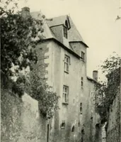 An illustration from Cathedrals and cloisters of the south of France (1906)