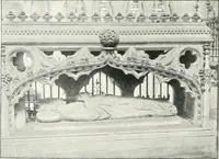 An illustration from The Cathedrals of England and Wales : their history, architecture, and associations ; with a series of Rembrandt plates and many illustrations in the text (1906)
