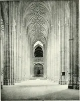 An illustration from The Cathedrals of England and Wales : their history, architecture, and associations ; with a series of Rembrandt plates and many illustrations in the text (1906)