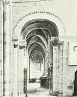 An illustration from The Cathedrals of England and Wales : their history, architecture, and associations ; with a series of Rembrandt plates and many illustrations in the text (1906)