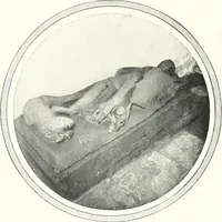 An illustration from The Cathedrals of England and Wales : their history, architecture, and associations ; with a series of Rembrandt plates and many illustrations in the text (1906)