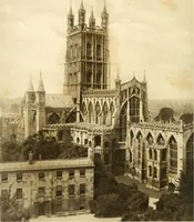 An illustration from The Cathedrals of England and Wales : their history, architecture, and associations ; with a series of Rembrandt plates and many illustrations in the text (1906)