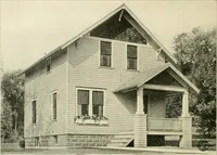 An illustration from Central's book of homes (1920)
