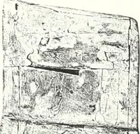 An illustration from Cercueils anthropoïdes des prêtres de Montou (1913)