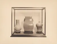 An illustration from Chinese, Corean and Japanese potteries : descriptive catalogue of loan exhibition of selected examples (1914)