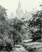 An illustration from City development, a study of parks, gardens, and culture-institutes; a report to the Carnegie Dunfermline trust (1904)
