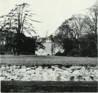 An illustration from City development, a study of parks, gardens, and culture-institutes; a report to the Carnegie Dunfermline trust (1904)